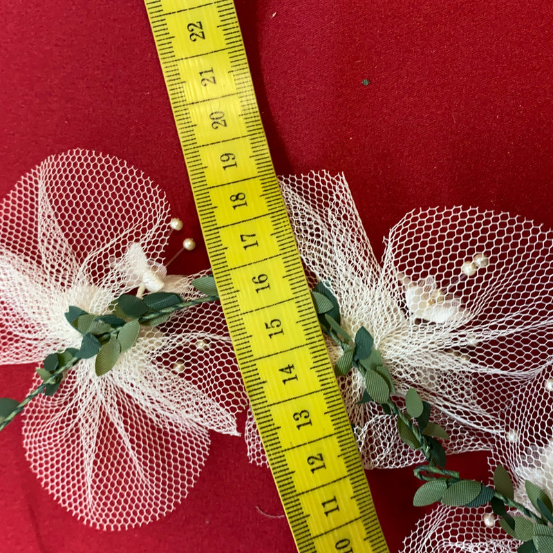 Kommunion Haarschmuck mit Tüll & Blüten – Haarreif weiß grün Mädchen, Ansicht 3