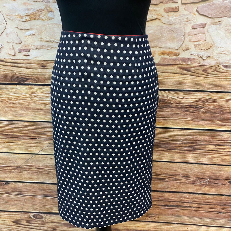 Vintage-Kostüm mit Punkten und Accessoire, Unikat