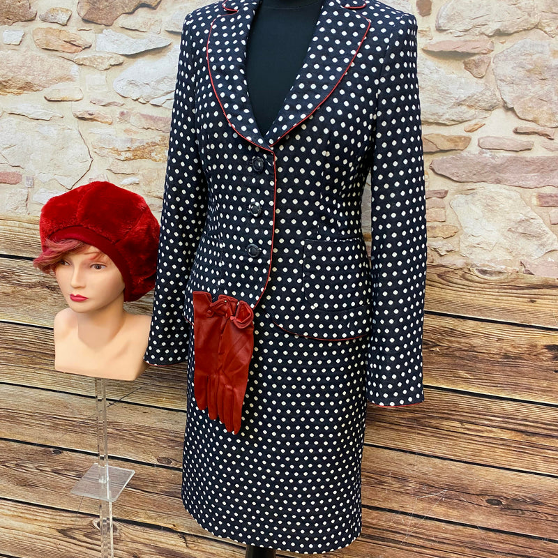 Vintage-Kostüm mit Punkten und Accessoire, Unikat