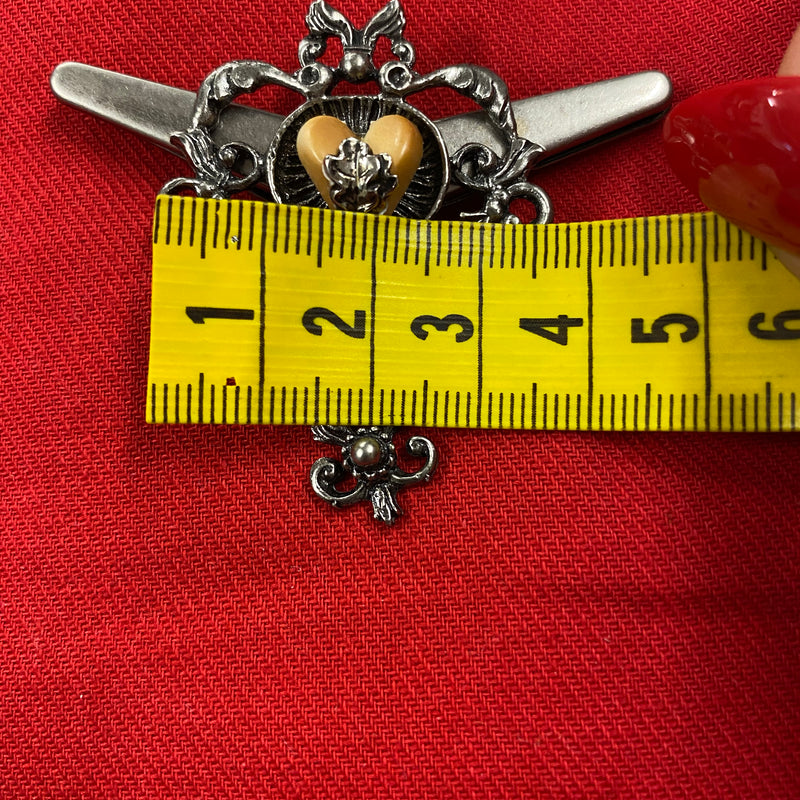 Antike Kragenspange mit Grandln, Trachtenschmuck, Trachtenmode