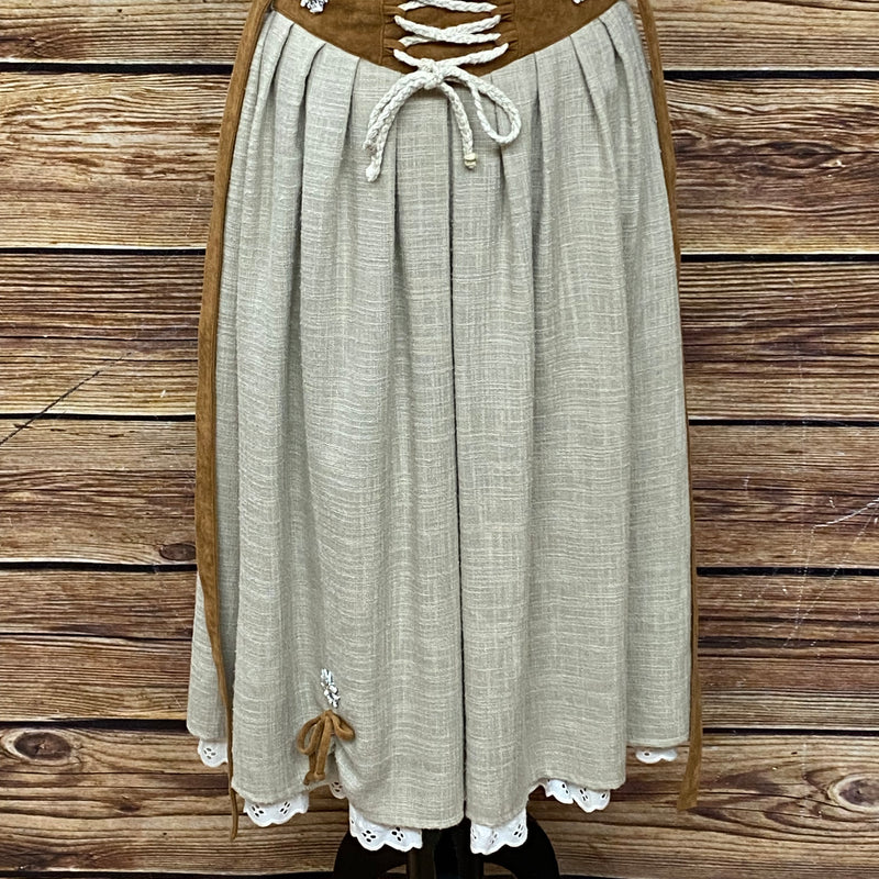 „Kurzer beiger Trachtenrock mit braunem Bund und Kordelschnürung vorn, Größe 32“