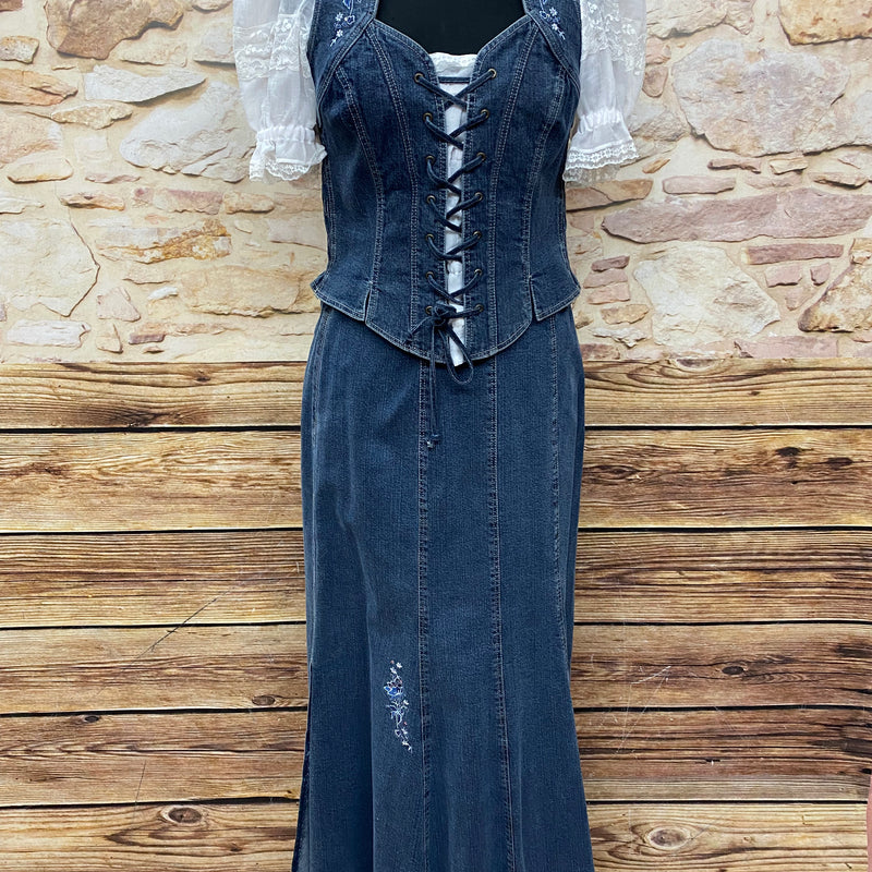 Landhaus-Trachtenzweiteiler Gr. 40 in dunkelblauem Denim-Look mit weißen Stickereien, bestehend aus Mieder und langem Rock