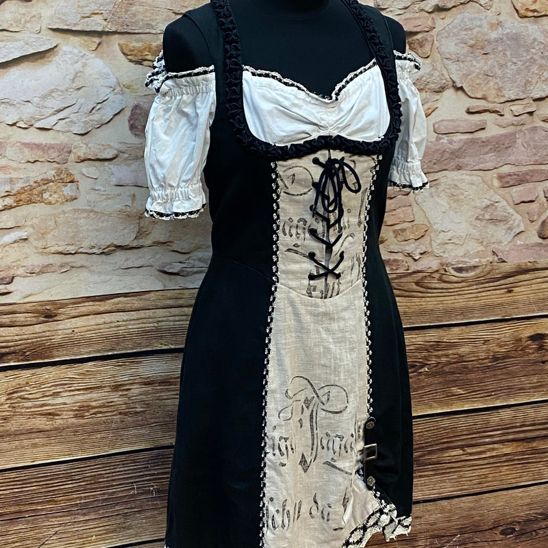 Verspieltes kurzes Landhauskleid in Größe 32, Ansicht 2