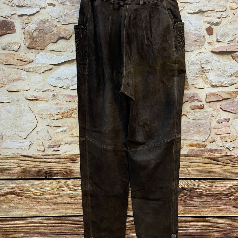 „Dunkelbraune Lederhose Damen lang aus 100 Prozent Leder mit Futter und klassischer Lederpatina“