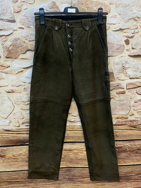 „Lange grüne Damen Lederhose Gr. 46 von Canda aus echtem Leder mit dekorativen Metallknöpfen“