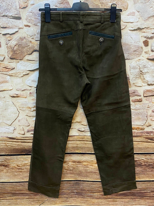 „Lange Trachtenlederhose Damen aus echtem Leder für Oktoberfest Volksfest und Landhausmode“