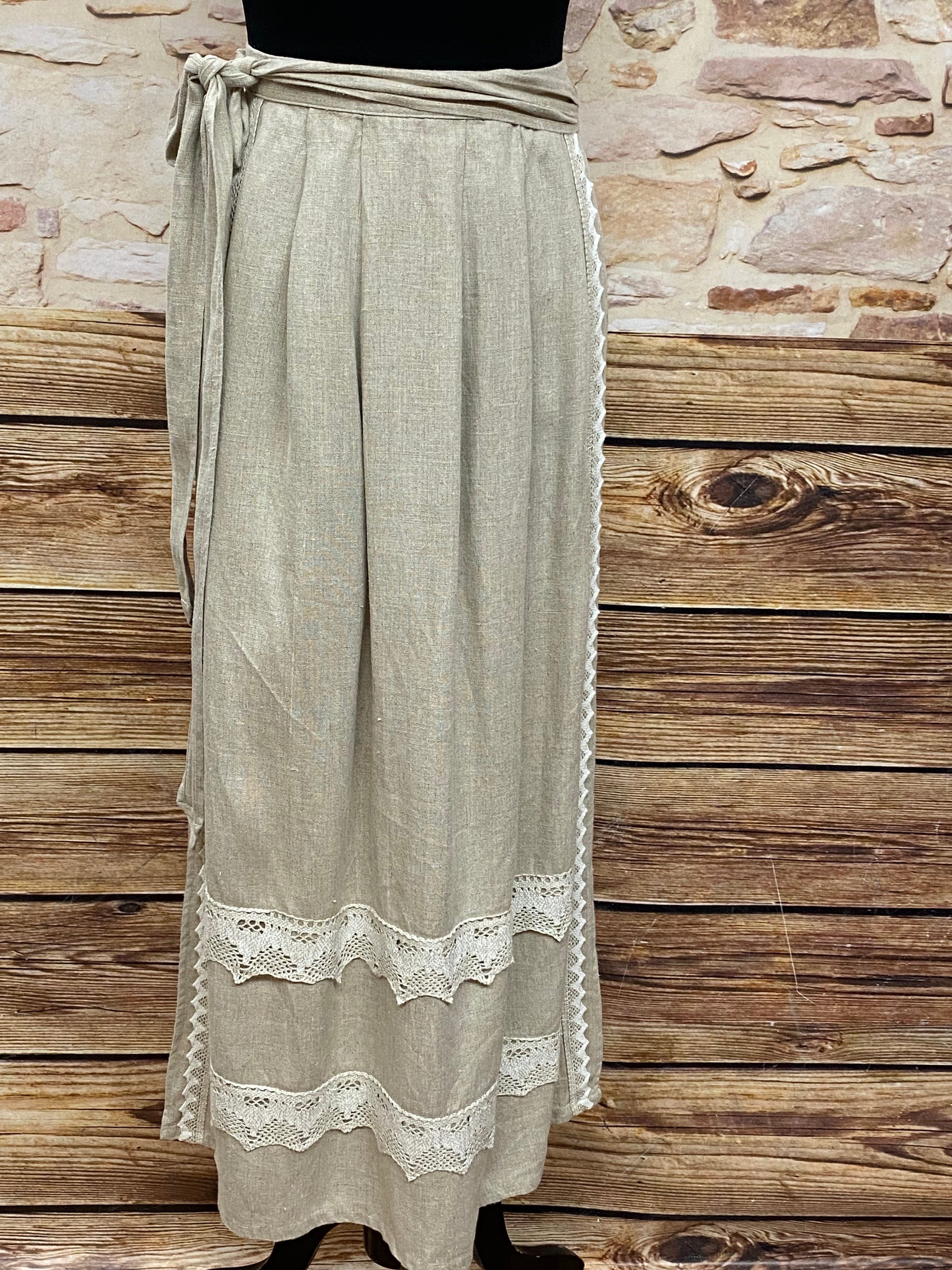 Lange Schürze  in beige für Landhauskleid Trachten Kleid Gr.36 Länge 94 cm