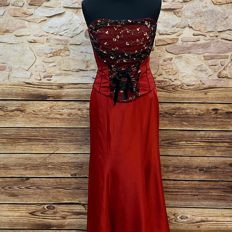 Zweiteiliges Abendkleid in leuchtendem Rot Gr.36