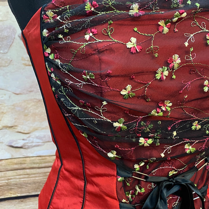Zweiteiliges Abendkleid in leuchtendem Rot Gr.36