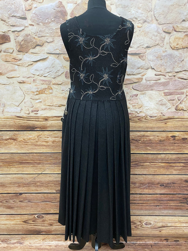 Vintage Trachtenkleid Schwarz – Größe 38 – von Perry
