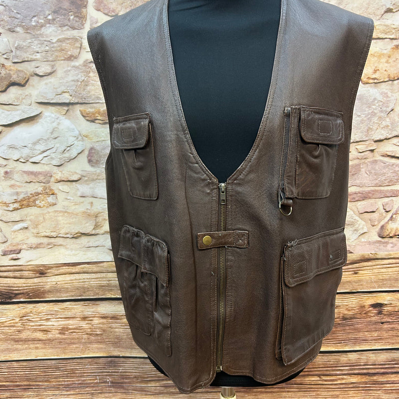 Braune XXL Lederweste mit vielen Cargo-Taschen, Frontzip, D-Ring, Vintage 90er, echte Patina, gut erhalten