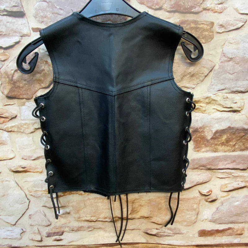 Jungen Lederweste Western Stil Schwarz – Gr. 134 | Biker Look