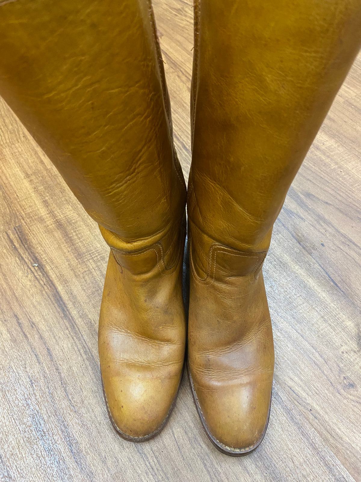 Bottes en cuir vintage en marron taille 43