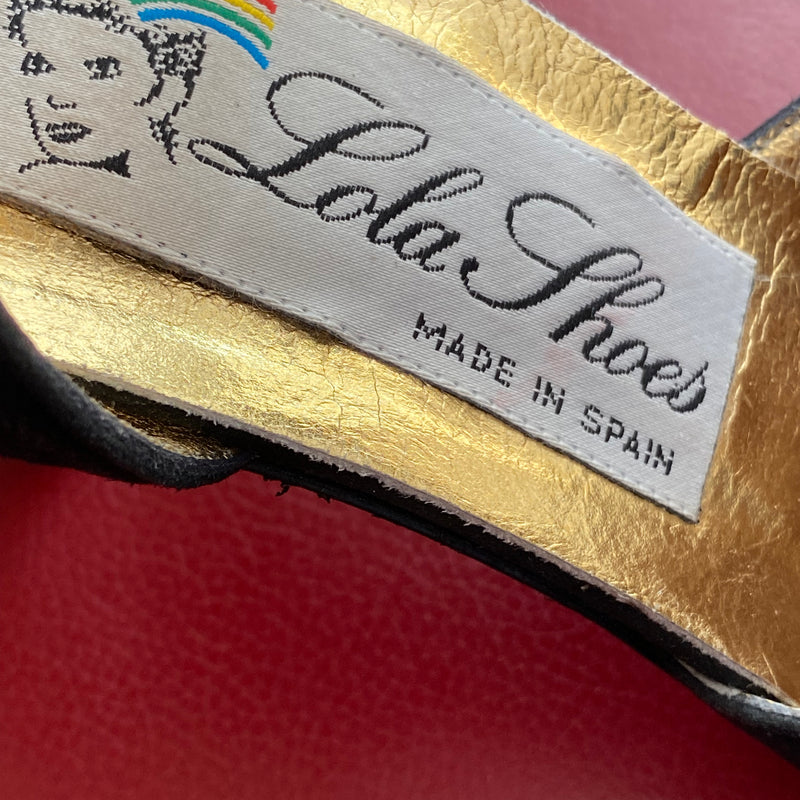 Lola Shoes T-Steg Schuhe Pumps Gr.39
