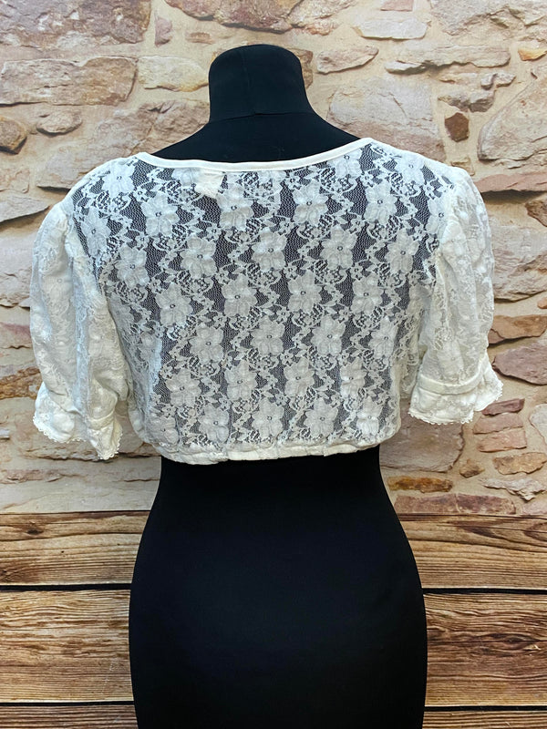 „MarJo Dirndlbluse weiß Rückansicht Größe 44“