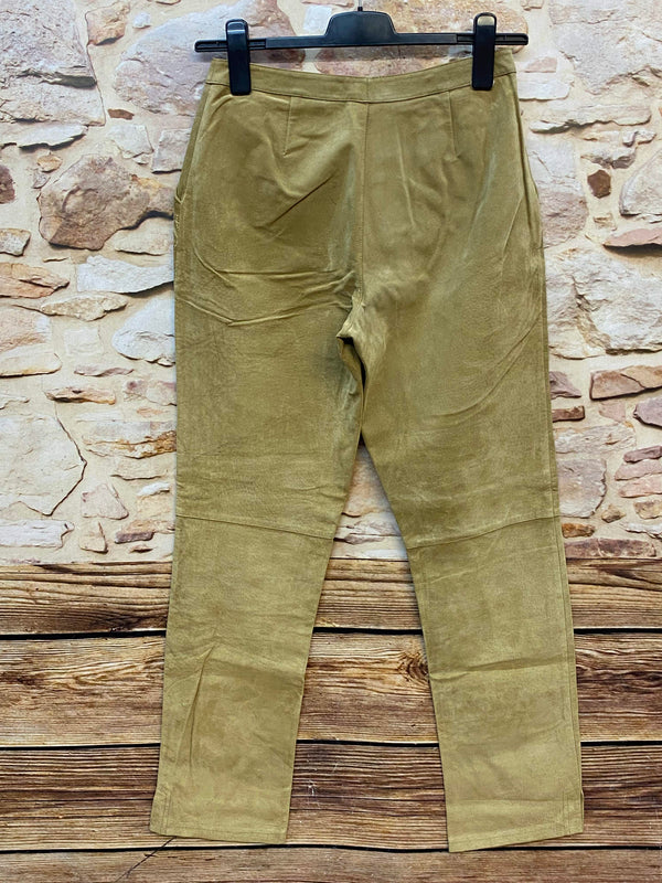 „Lange Damen Trachtenlederhose aus echtem Leder in hellem Naturton“