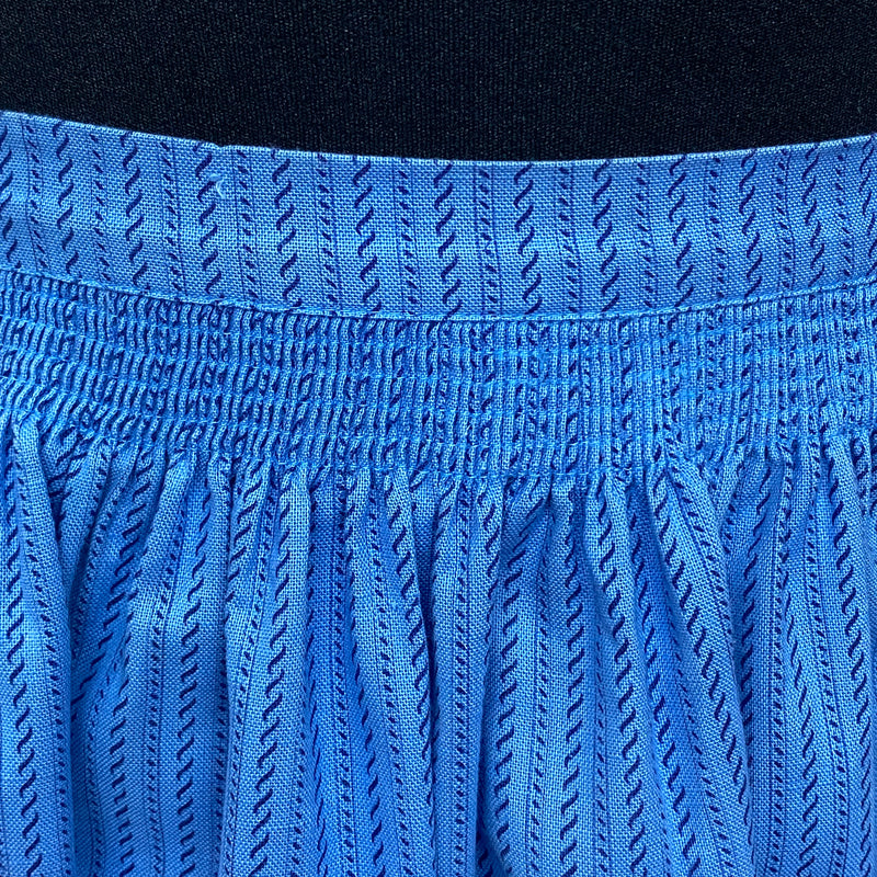 Vintage Trachtenschürze Schürze für Dirndl in hellblau gemustert 55 cm