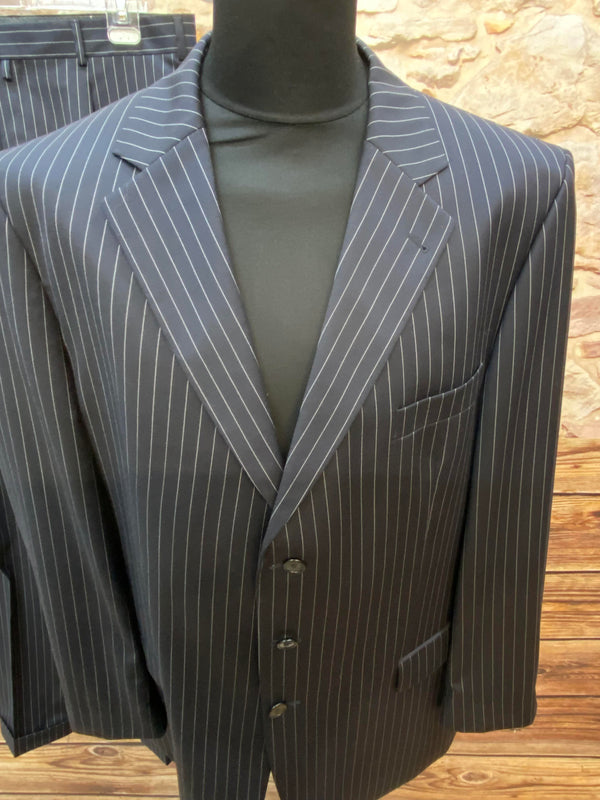 Nadelstreifen Anzug Gr. 110