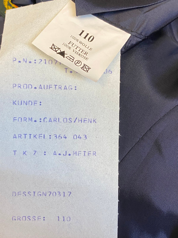 Nadelstreifen Anzug Gr. 110