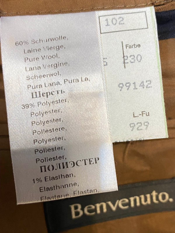 Dunkelblauer Nadelstreifen-Anzug Gr. 102 – 20er-Jahre Stil