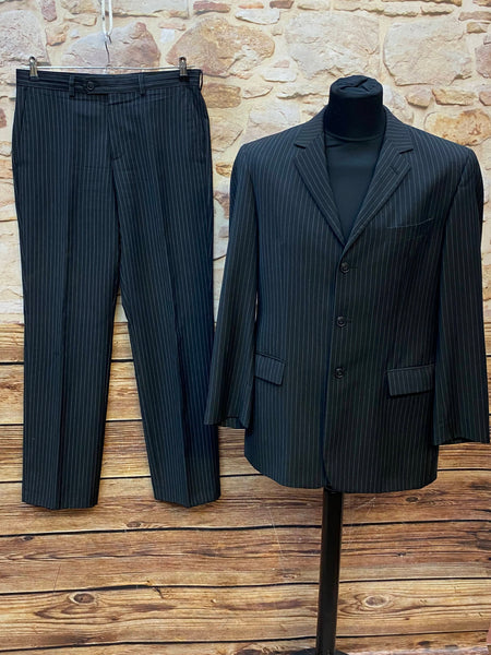 Nadelstreifenanzug Herren Größe 50 schwarz mit Sakko und Hose für Gatsby und 20er Jahre Look