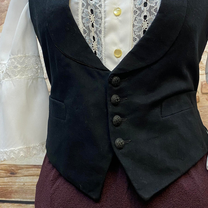 Damen-Outfit im 50er Jahre Vintage-Stil Gr.38