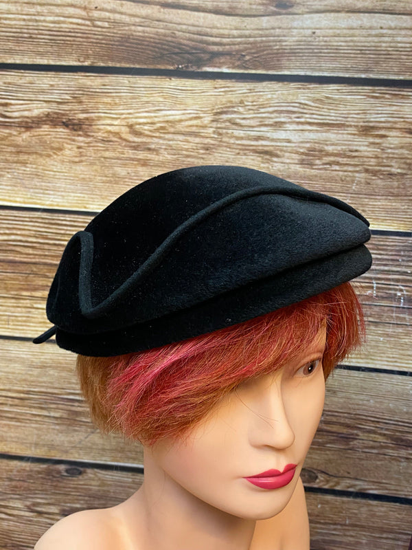 Damen-Outfit im 50er Jahre Vintage-Stil Gr.38