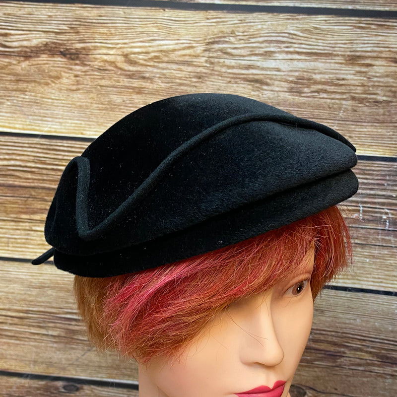 Damen-Outfit im 50er Jahre Vintage-Stil Gr.38