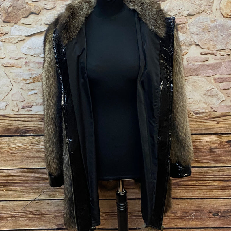 Upcycelte Pelzjacke Waschbärfell mit Lederdetails – Ein Unikat Gr.L