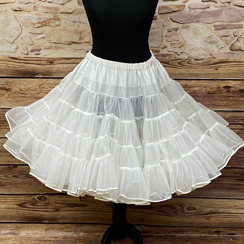 Weißer, zweilagiger Petticoat aus Nylon (Gr. M-L, 54 cm Länge) mit elastischem Bund, bauschig im 50er-Jahre-Stil.