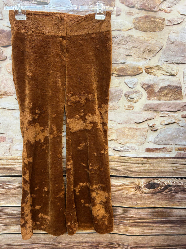 Karamellbraune Plüsch-Schlaghose Gr. S von Pimkie, velourartiges Teddy-Material, Y2K-Vintage, Taillenweite 38 cm, Länge 97 cm