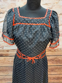 Robe vintage à pois avec accents rouges taille 36 