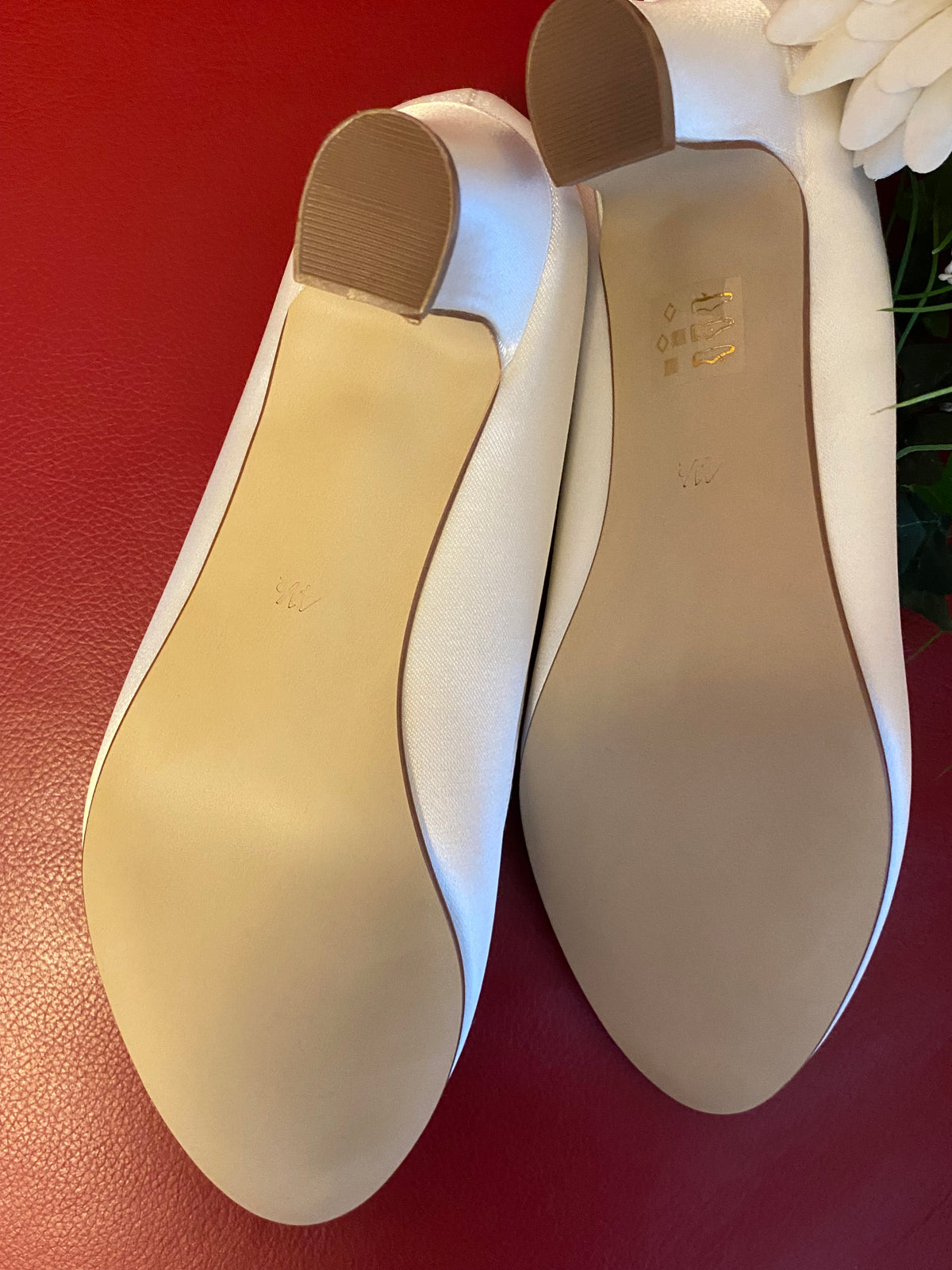 Brautschuh Ramona Gr.37,5 Ivory Satin