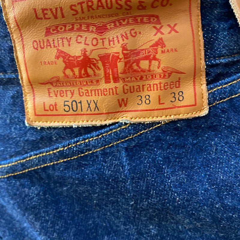 Vintage Levi’s 501 Herren Jeans Blau W38 L38 – Rockabilly 50er Jahre Stil mit Hosenträgern, Ansicht 7