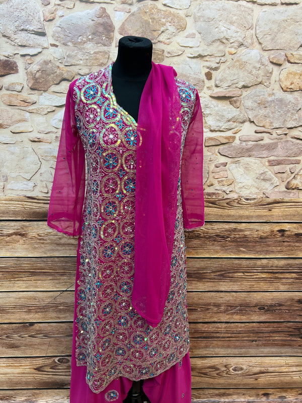 Elegantes Rosa Salwar Kameez – Festliche Pracht in Größe L