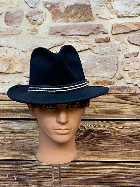 Schwarzer Vintage Fedora von Pigalle mit schwarz-weißem Hutband und geformter Krone