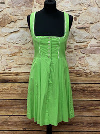 Mini Dirndl vert clair taille 36 seconde main