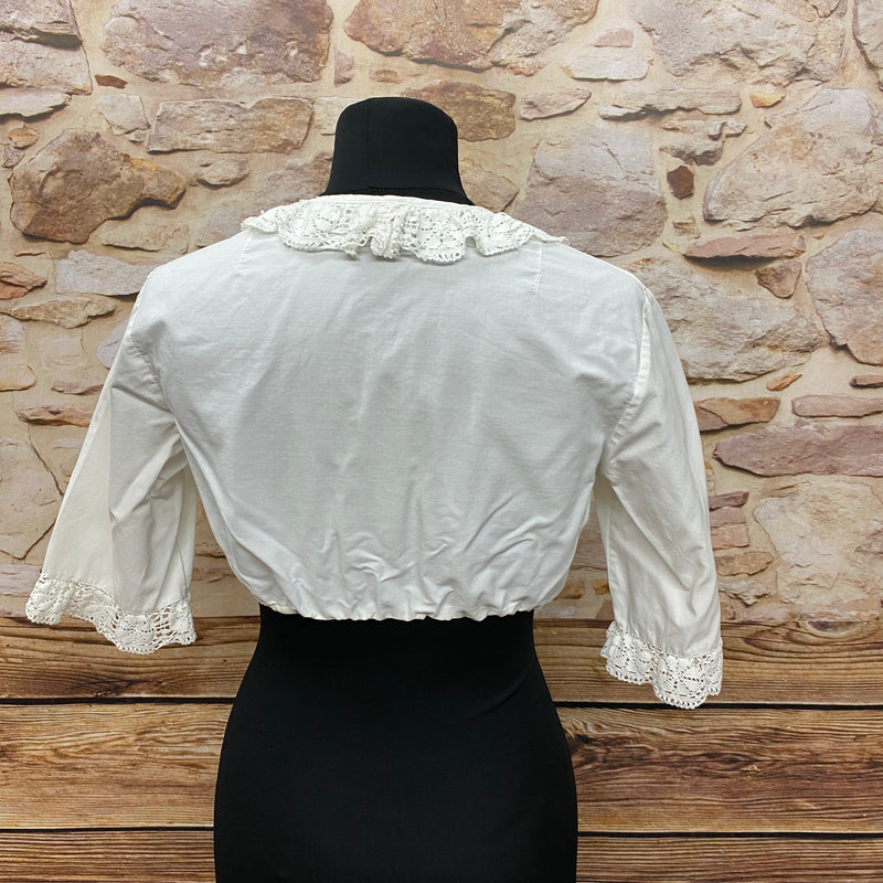 Weiße Dirndlbluse Gr.40, Vintage Rundhalsausschnitt