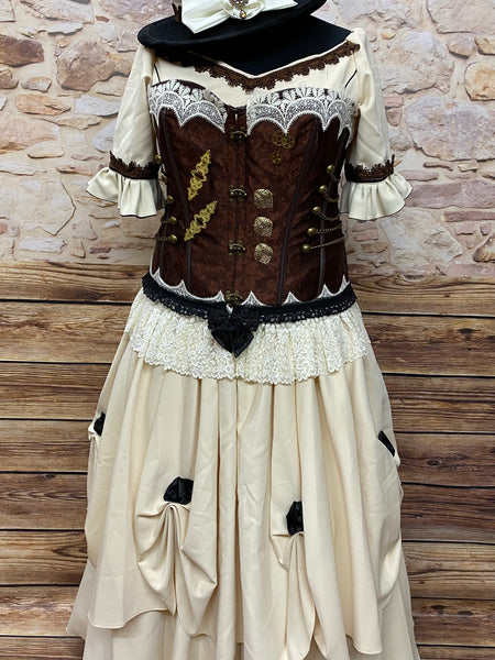 „Steampunk Kleid Unikat Elfenbein Braun Schwarz Vorderansicht mit Corsage und Spitzenrock“