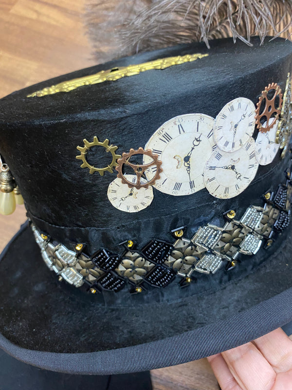 Steampunk-Brautkleid in Ivory/Schwarz – Gr. 36 (ohne Schirm & Cape)