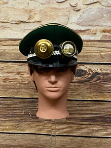 Hochwertige Steampunk Uniformmütze Gr.57 Unikat, handveredelt, grün