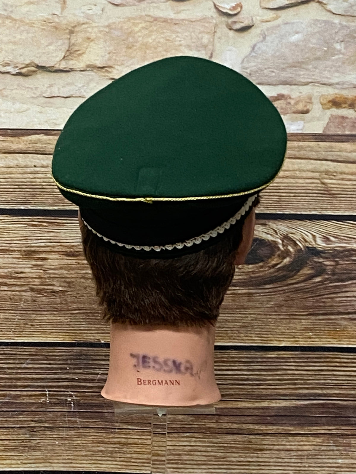 Chapeau uniforme steampunk de haute qualité taille 57 unique, fini à la main, vert