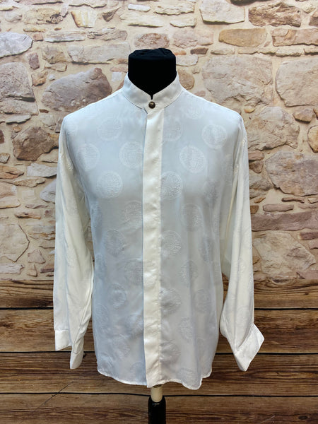 Elegantes Vintage-Hemd mit Stehkragen, Gr.41