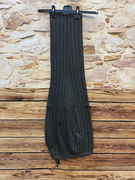 Vintage Stresemannhose Größe 56 in Grau-Schwarz mit Nadelstreifen, handgefertigt aus Schurwolle, Herrenmode 20er Jahre.