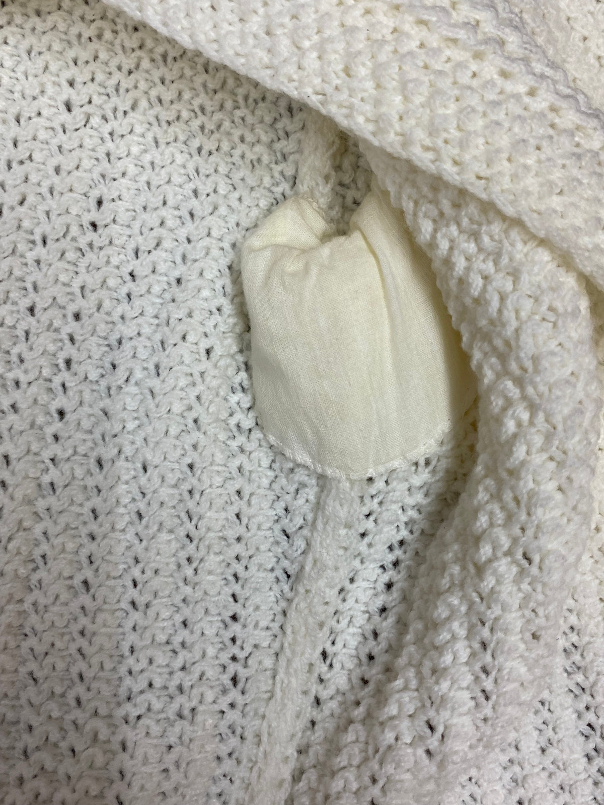 Cardigan femme vintage taille 38, couleur crème 