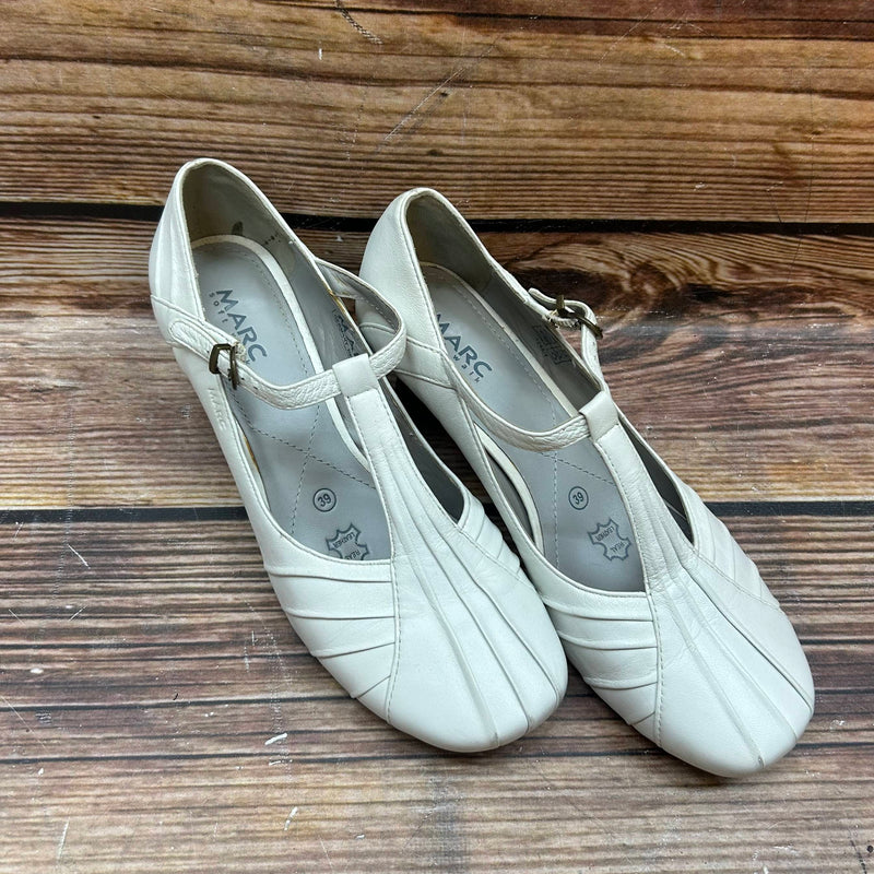 Cremeweiße Vintage T-Steg-Pumps (Gr. 39) aus Leder im 20er-Jahre Look. MARC soft walk, top Zustand – hol dir echten Retro-Glamour!