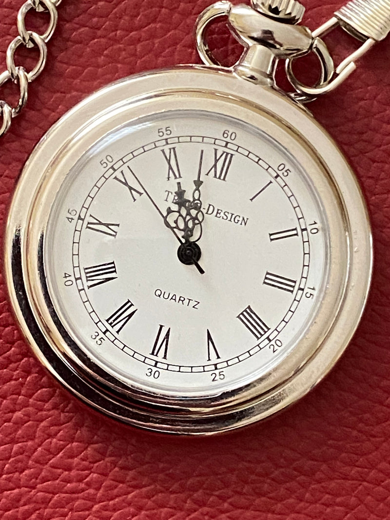 Taschenuhr Vintage Stil silberfarbend