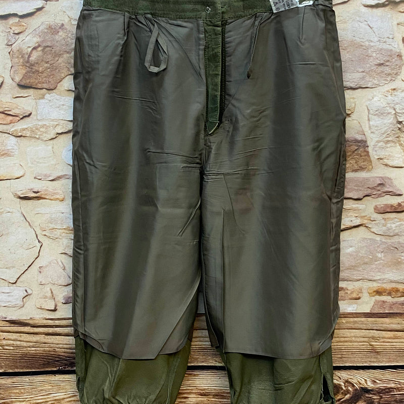 Vintage Damen Trachtenlederhose Gr. 40 in Olivgrün aus Veloursleder mit Bundfalten – Ansicht 5