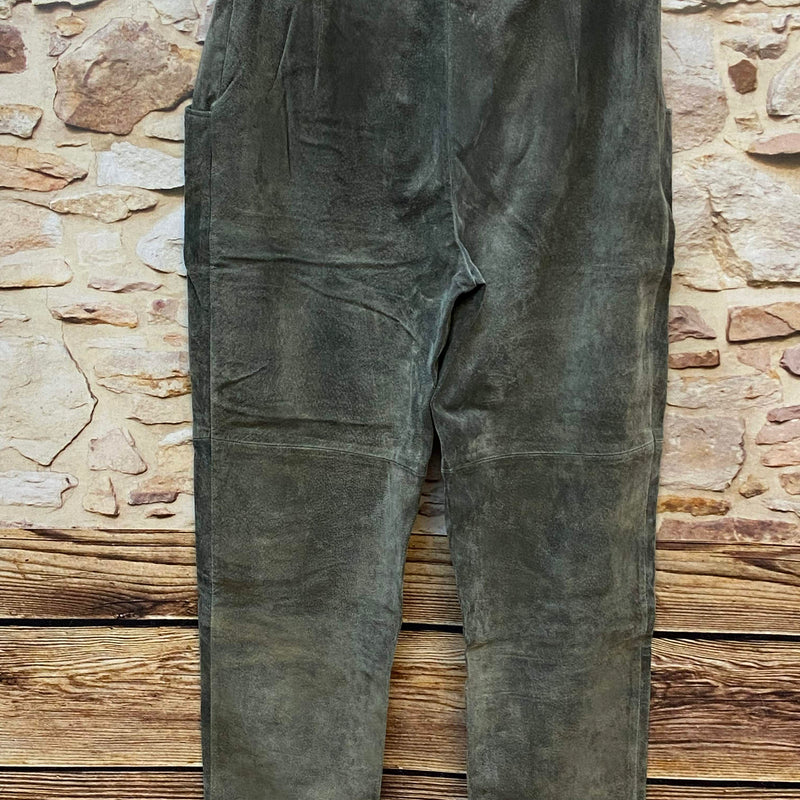 Vintage Damen Trachtenlederhose Gr. 44 aus echtem olivgrünem Schweinsleder von Alphorn Trachtenmode mit Knopfleiste, Ansicht 3