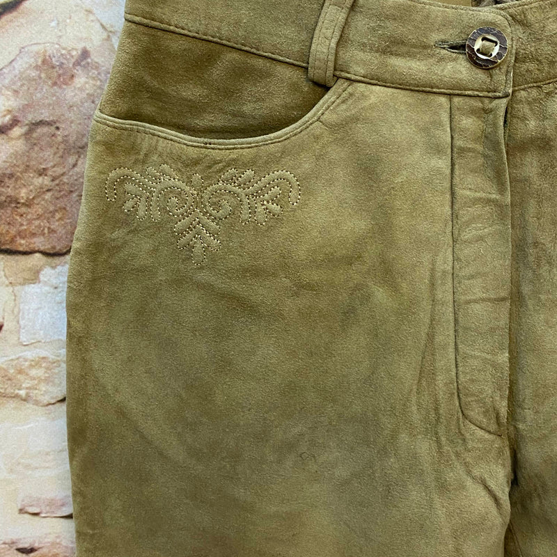 Damen Trachtenlederhose Kniebund Gr. 38 – helloliv mit Stickerei